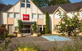 Ibis Jouy en Josas Velizy